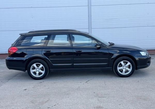 Subaru Outback cena 33500 przebieg: 256580, rok produkcji 2007 z Starachowice małe 529
